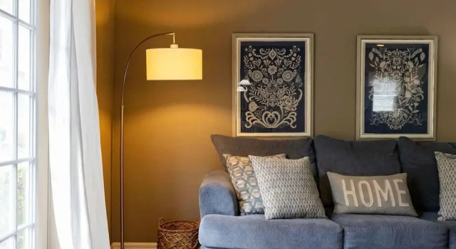 4BR Family Townhouse Steps to Disney