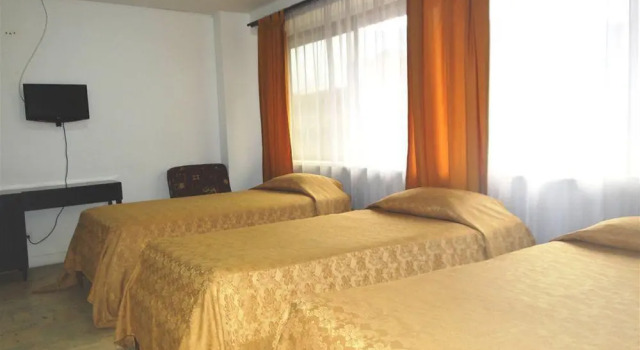Nutibara Express by HOUSY HOST, Foglalás Apartman Szállodák Guayaquil medencével, Uszoda