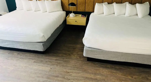 Четырёхместный номер Standard с видом на внутренний двор Best Western Portland West Beaverton