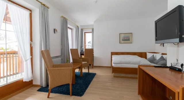 Трёхместный номер Standard Hotel Antonia