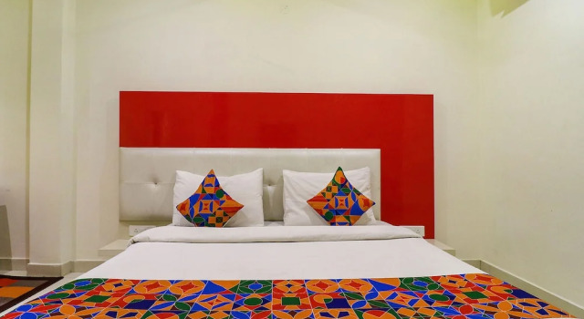 Номер Executive Super Collection O by OYO Railway Station Amritsar Formerly Golden Home
