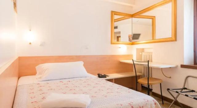Одноместный семейный номер Standard Albergo Trento
