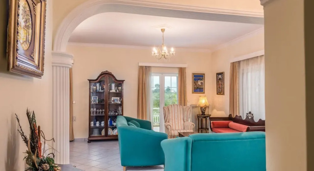 Zante 5 bedroom Villa with private pool and basketball court