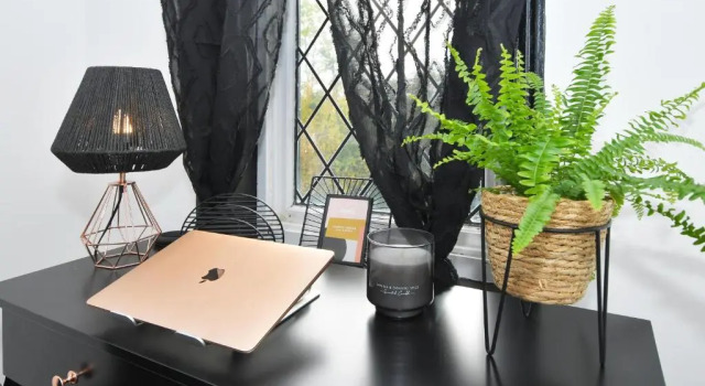 Коттедж Beautiful 3-bed House by Ministays Stoke-on-trent