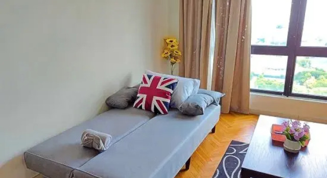 1R1B Cozy Emira Home|4min to Aeon Big|6 Pax|Wi-Fi #EM1, Забронировать Отель Шах-Алам Селангор, рядом с Стадион «Шах-Алам»