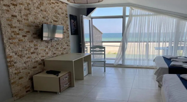 Трёхместный номер Deluxe с видом на море Safir Beach Resort Hotel & Socail Facility