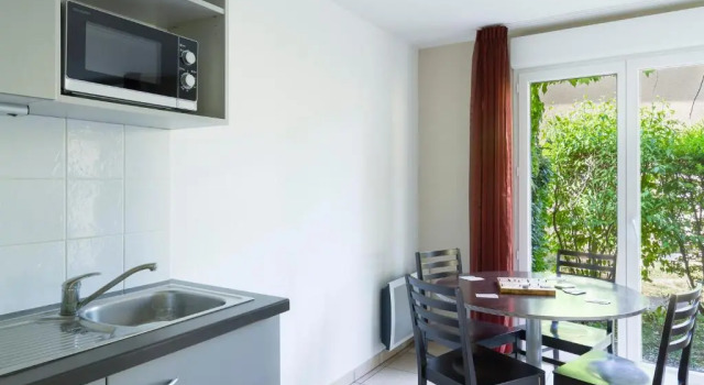 Апартаменты с 2 комнатами Garden & City Lyon - Marcy