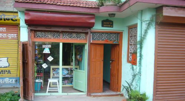 Sanu House Hostel & Homestay