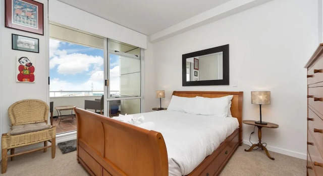 QV Quiet & sunny 2 Bedroom Apartment - 625