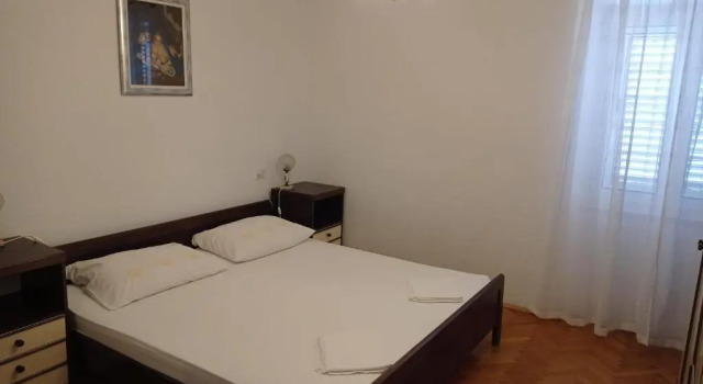 Apartment Perica - 10 m from sea, Prenota Appartamento Brac Island Omiš