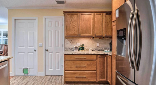 Коттедж с 2 комнатами ~ 1 Mi to Golf: Home w/ Patio in The Villages!