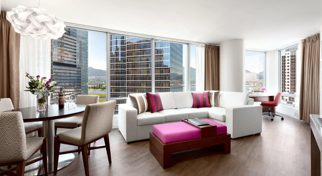 Люкс Auberge Vancouver Hotel