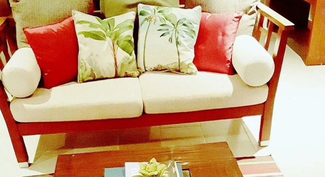 Temple 121 Palm Cove With Courtyard, Book Feriehus Sommerhuse i Cairns Beaches, Hytte