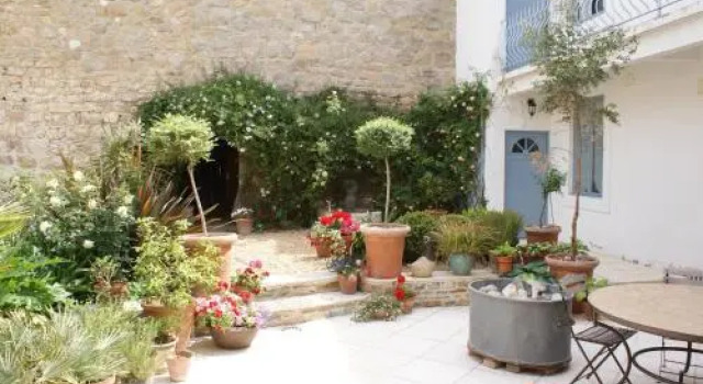 Numero Sept, Rezervovat Hotel Hotely v Bize-Minervois se snídaní, Snídaně