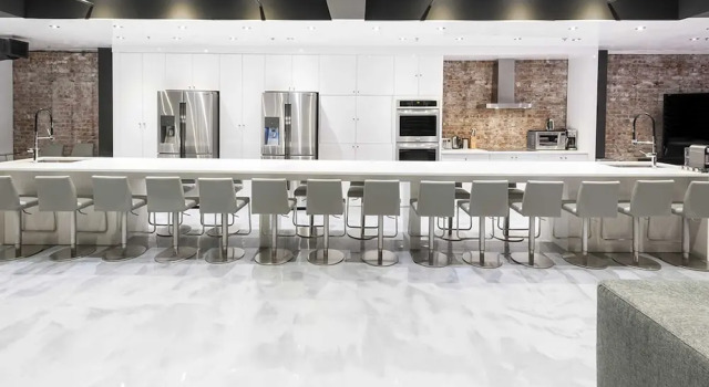 Prezidentský Apartmán Holland Hotel by Simplissimmo