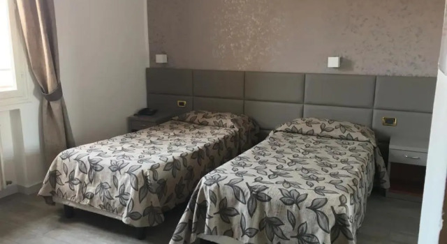 Двухместный номер Standard Hotel Holiday- Alla Finestrella