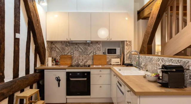 Апартаменты Le Séjour Honfleurais - Duplex 3 with Local Charm - Center - 4 P