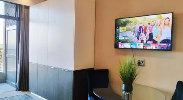Menlyn Residence - Luxury Studio 1203, Book Hotel Menlyn 