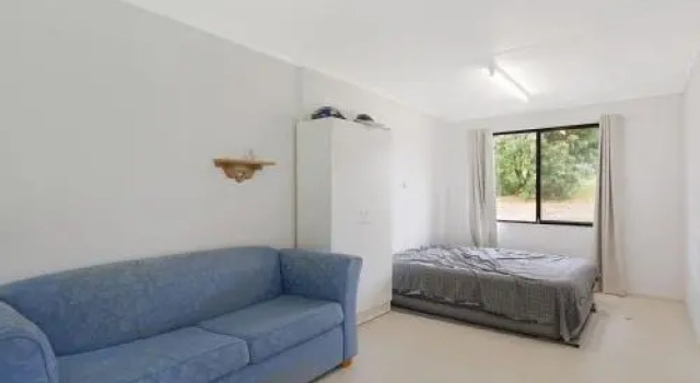 Pet-friendly Beach House @ Kianga