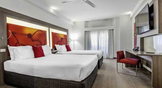 Novotel Darwin CBD, Забронировать Отель Бизнес-отели Дарвин, рядом с Храм Чунг-Ва, 4* 5*