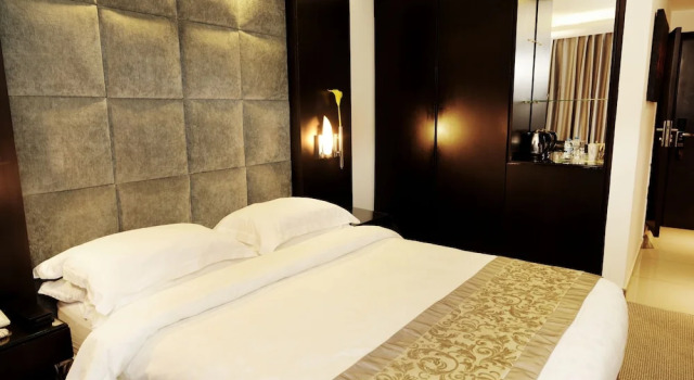 Номер Deluxe WH Hotel