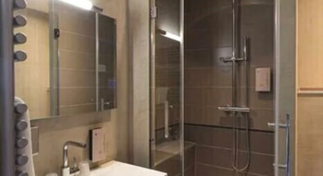 Двухместный номер Superior с балконом Hôtel Restaurant La Montagne De Brancion