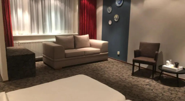 Трёхместный номер Standard Hotel de Koophandel