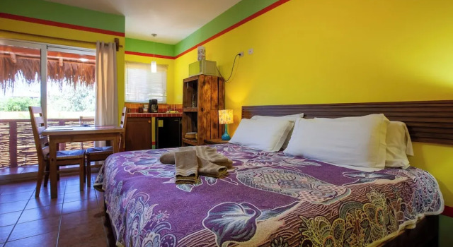 Люкс с балконом Casa Juarez B&B