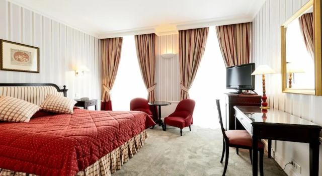 Двухместный номер Superior Golden Tulip Washington Opera