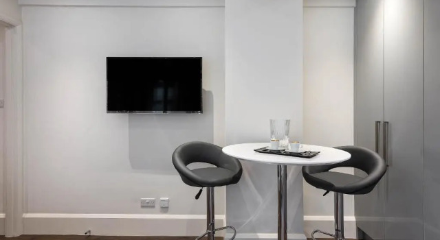 Апартаменты c 1 комнатой Beautiful Chelsea Apartment in Fashion District