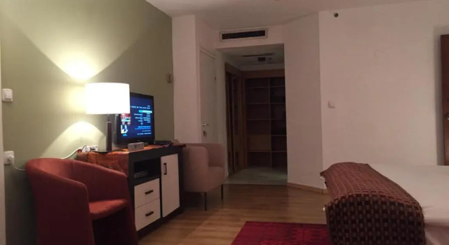 Апартаменты c 1 комнатой с балконом Raphael Apartments