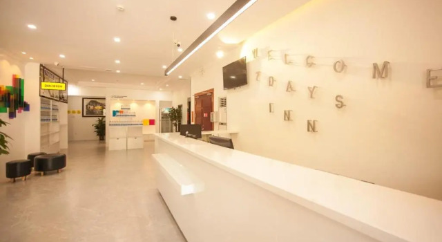 7Days Inn Foshan Pingzhou Jade Street East Gate Branch, Rezerwuj Hotel Foshan Foshan Area