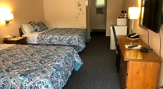Номер Standard Chase Country Inn