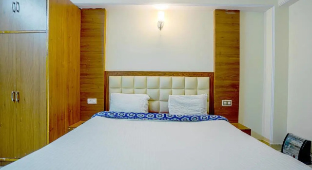 Shimla Woods 2BHK by Dumnu Homes