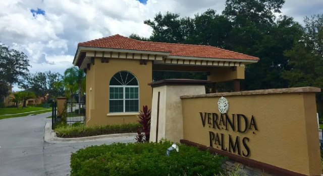 Veranda Palms Resort - Single Family Pool/Game Room Homes, Забронировать Курортный отель Фор Корнерз штат Флорида, рядом с Island H2O Live!