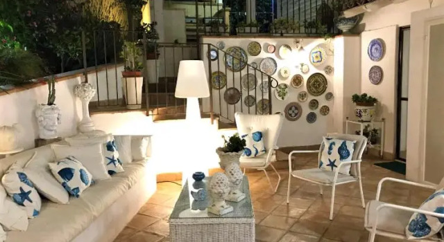 The queens house, Book Hotel Hotels in Sicily with a Pool, Swimming Pool