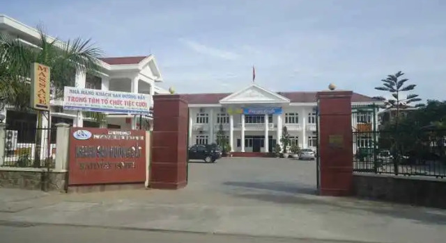 Huerailwayhotel