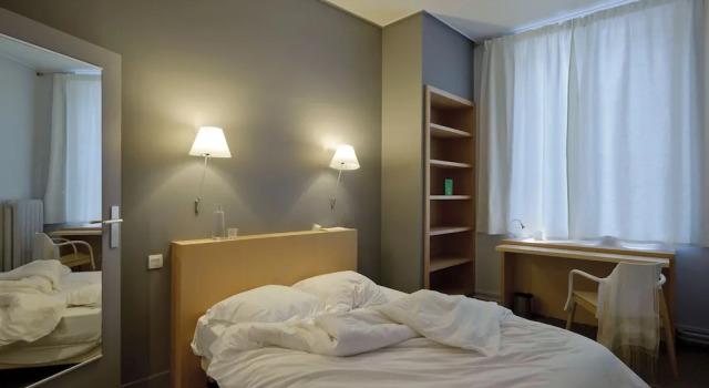 Номер Comfort Hôtel Continental