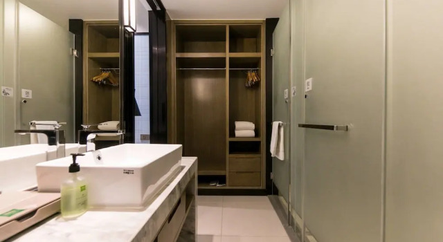 Двухместный номер Superior с балконом Ibis Styles Shanghai Hongqiao Airport