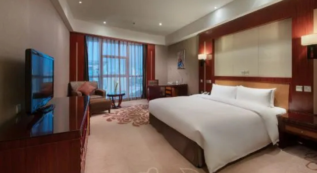 Люкс Executive Kingworld Hotel