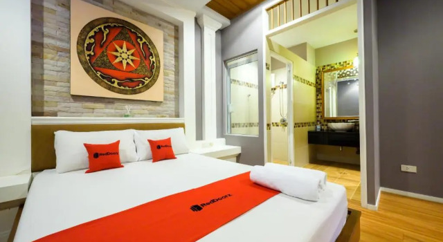 Люкс RedDoorz Plus Ruen Rattana Resort