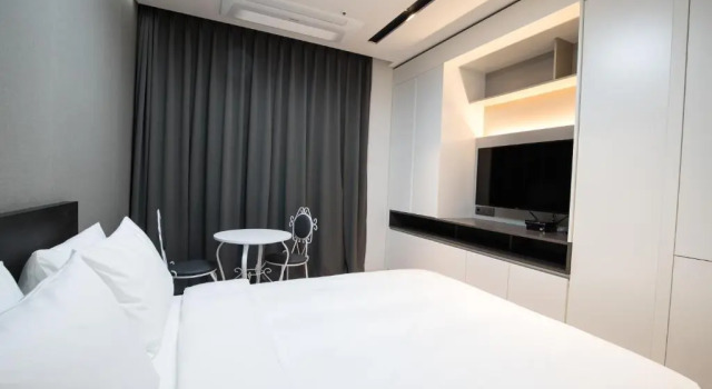 Двухместный номер Standard с видом на озеро Sunrise Hotel Sokcho