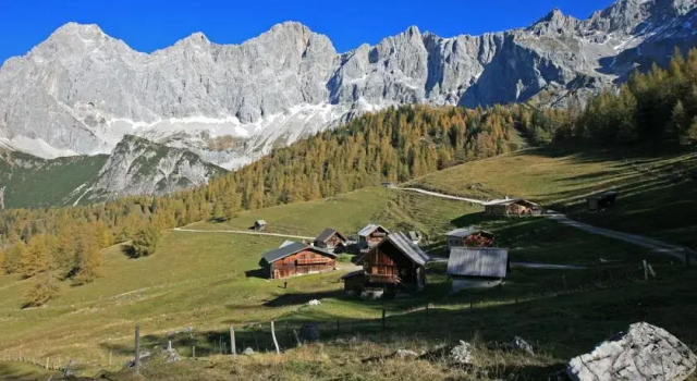 Gasthof Hunerkogel, Rezerwuj Hotel Hotele w Schladming - Dachstein z parkingiem, Parking
