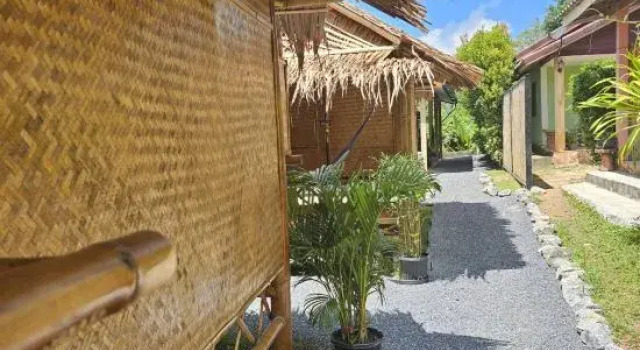 Long beach simple house