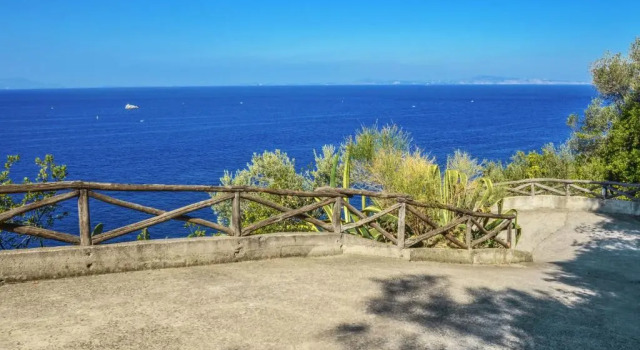 Вилла с видом на море Villa Ad Maiora in Massa Lubrense