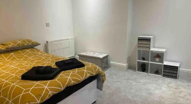 Superb Flat @ Market Street - 62B