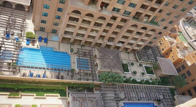 Lovely Apartment in The Pearl Qatar Unit 1304, Prenota Appartamento Hotel a Doha con piscina, Piscina