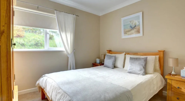 A Ground Floor Apartment, Well Located to Explore the Pembrokeshire Coastal Path, Book Lejlighed Wiseman's Bridge Glamorgan