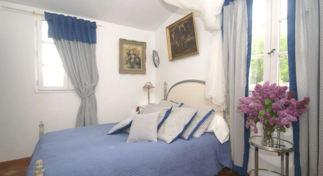 Charming Holiday Home in Moustiers-sainte-marie With Pool and in Quiet Area