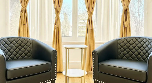Четырёхместный номер Standard Hotel Charles-Alexandre - Par Aneyro